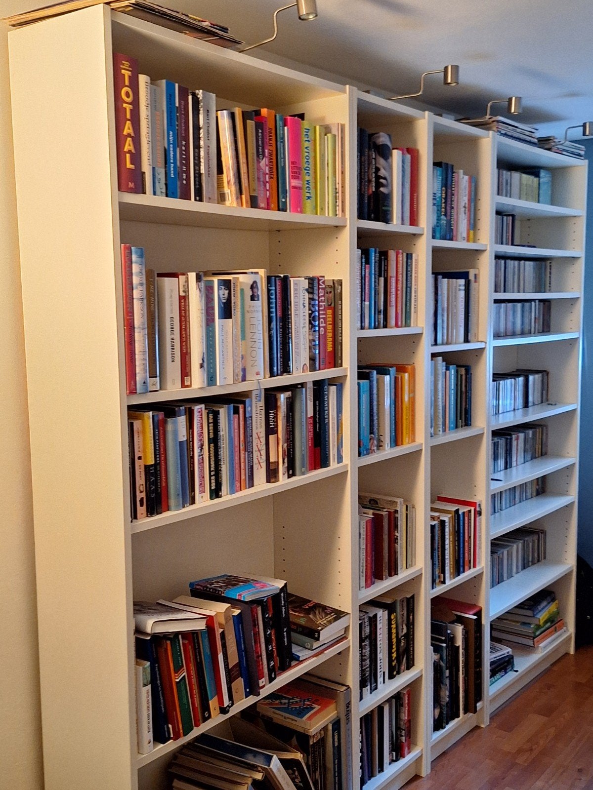 gratis op te halen: boekenkast inclusief verlichting, Ophalen, Gebruikt, 200 cm of meer, 150 tot 200 cm