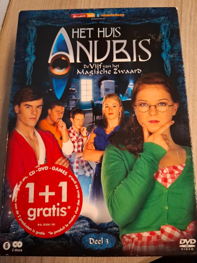 Het Huis Anubis: De Vijf van het Magische Zwaard - Deel 3, Ophalen of Verzenden, Zo goed als nieuw, Vanaf 6 jaar, Boxset