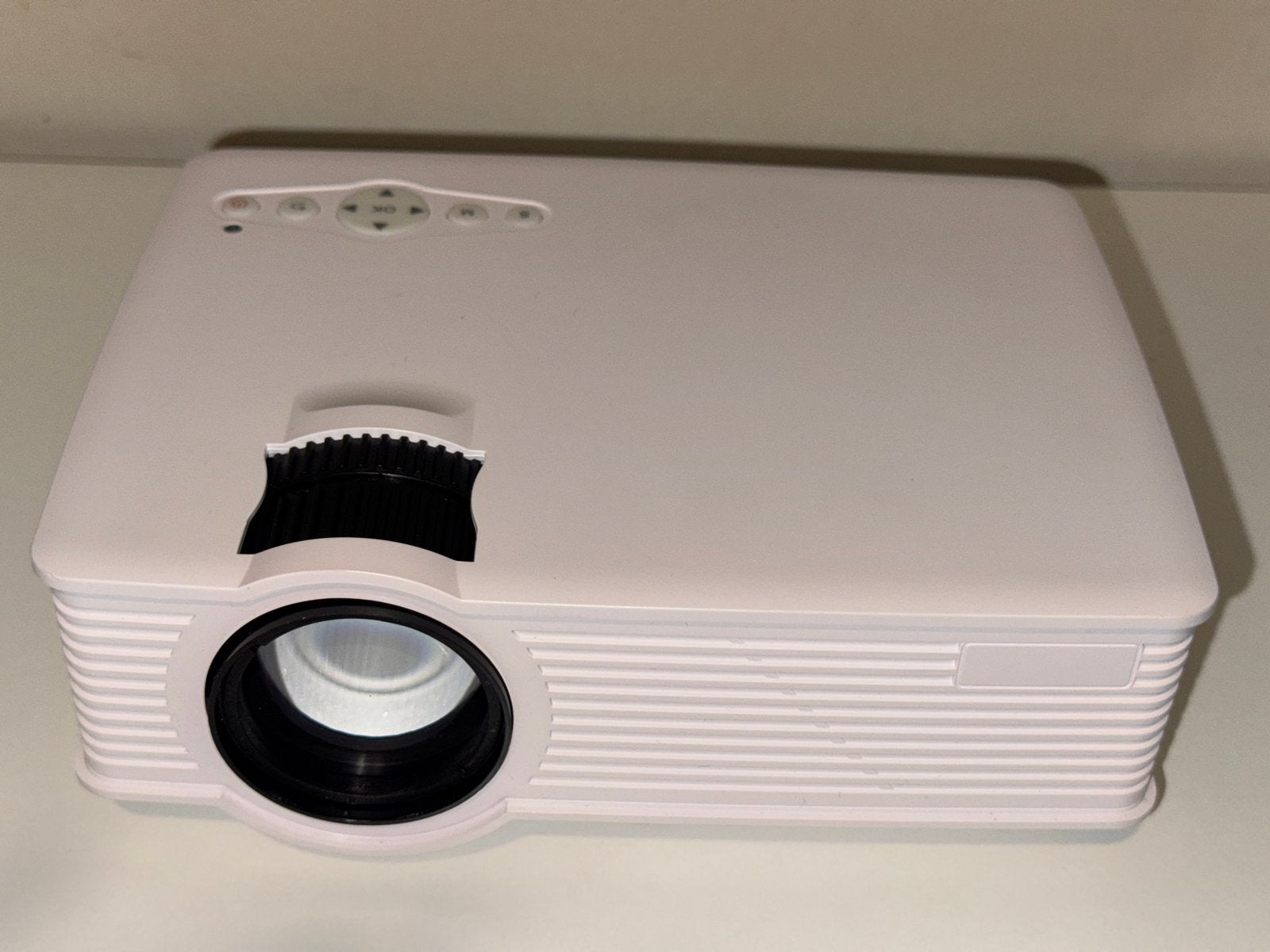 Compacte beamer met draagtas, Ophalen of Verzenden, Gebruikt, LED, Overige resoluties