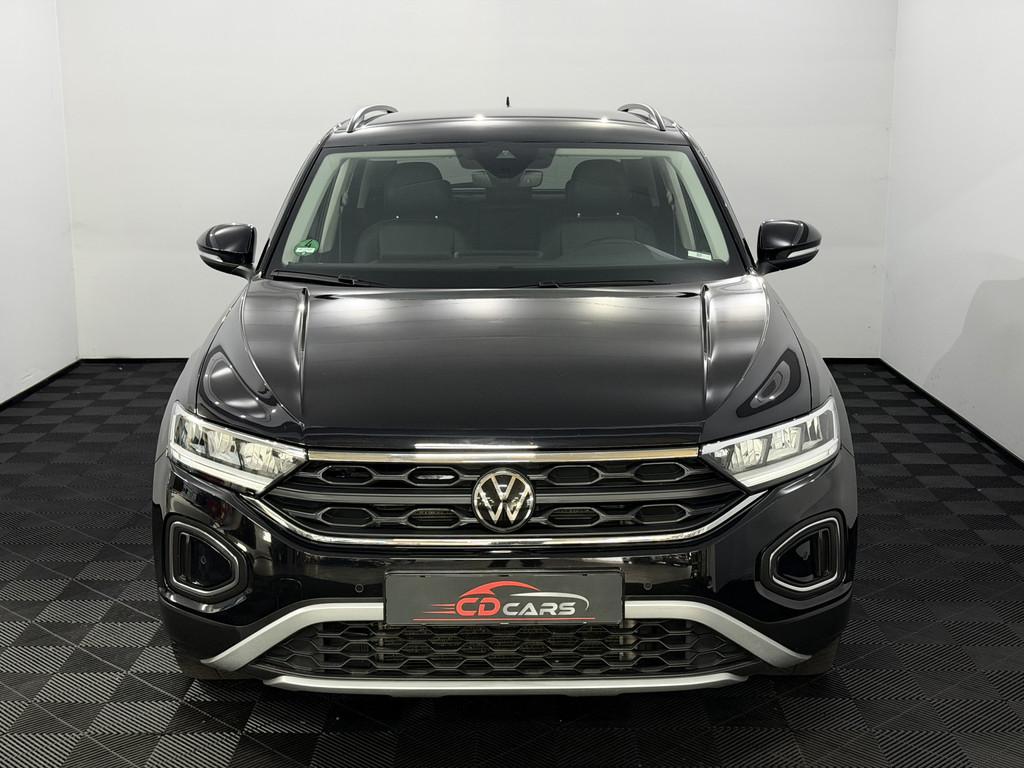 Volkswagen T-Roc 1.5 TSI Life Business Apple carplay, Parkee, Voorwielaandrijving, 4 cilinders, 150 pk, Leder en Stof