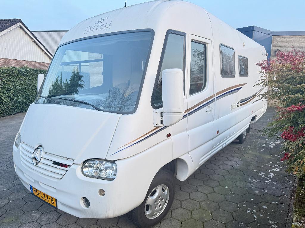 Esterel 41L full options. WEINIG KM,s !!!, Caravans en Kamperen, Campers, Chemisch toilet, Buscamper of Camperbus, Luifel, Afzuigkap