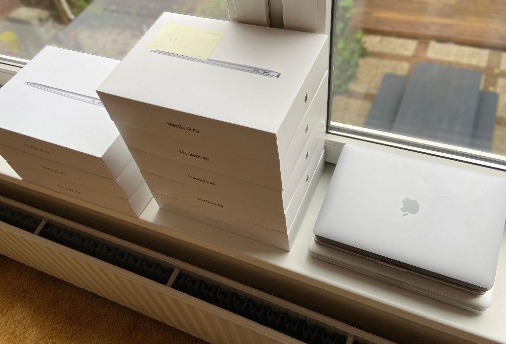 Meerdere goedkoper MacBook Airs en Pros met Office, Ophalen, Gebruikt, 256 GB, 2 tot 3 Ghz