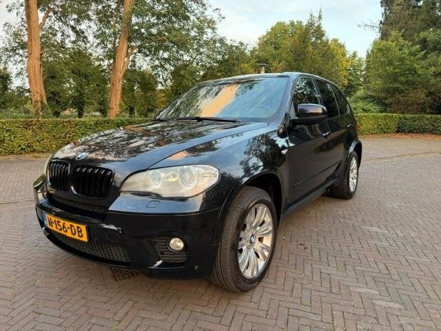 BMW X5 Xdrive30d M-Pakket High Executive Xenon/Leer/Navi/APK, Auto's, Gebruikt, X5, 2993 cc, 241 €/maand