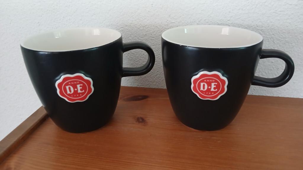 Douwe Egberts cappucino mokken, Verzenden, Zo goed als nieuw, Overige stijlen, Kop(pen) en/of Schotel(s)