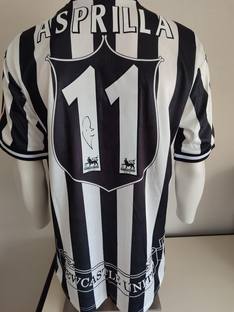 Newcastle United shirt gesigneerd door Faustino Asprilla COA, Ophalen of Verzenden, Nieuw, Buitenlandse clubs, Shirt