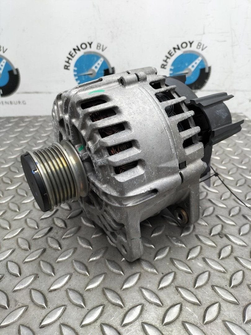 RENAULT KANGOO DYNAMO 231006293R 2021, Ophalen of Verzenden, Gebruikt, Stiba lid
