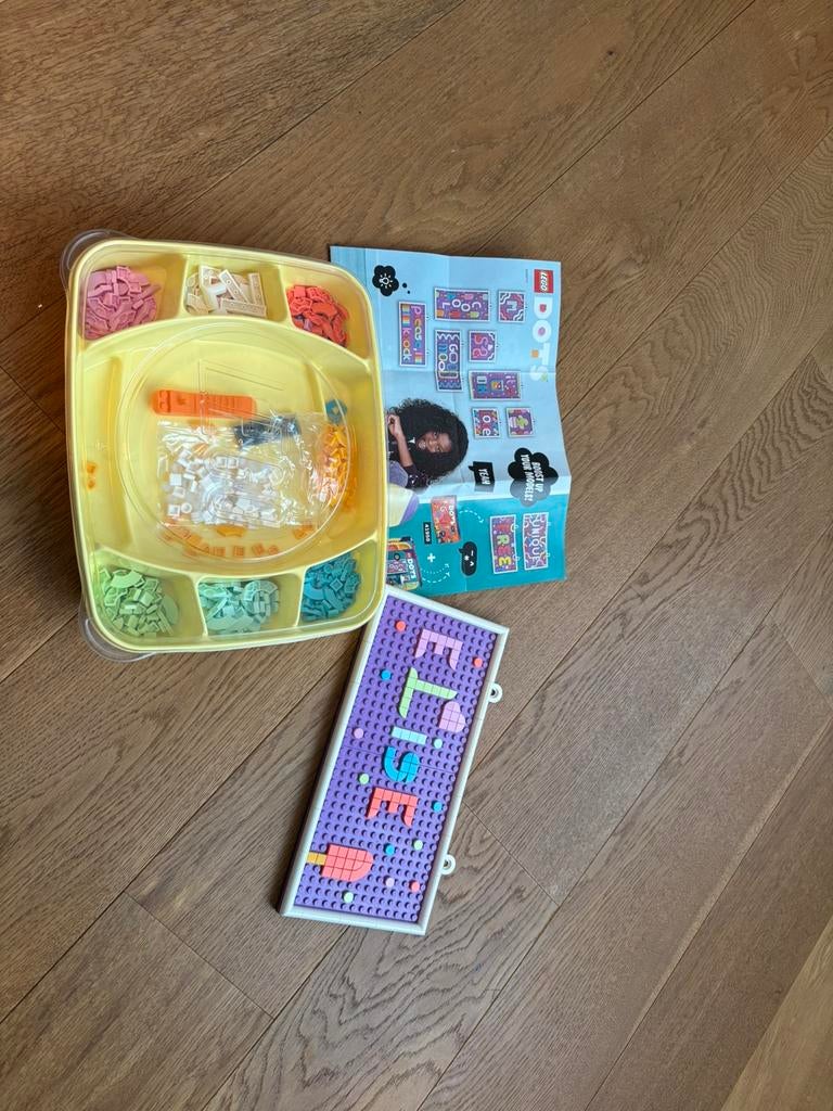 Lego dots schilderijtje, Ophalen, Zo goed als nieuw