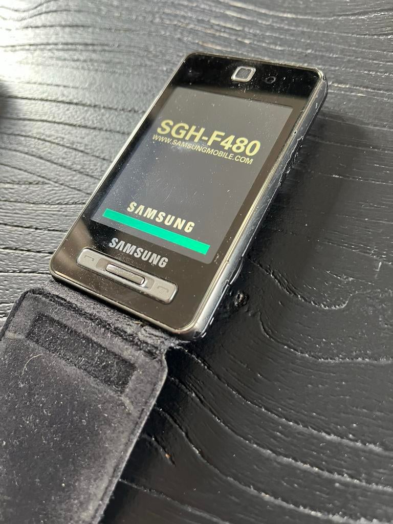 Samsung SGH-F480, Telecommunicatie, Gebruikt, Overige modellen, Zwart, 3 tot 6 megapixel