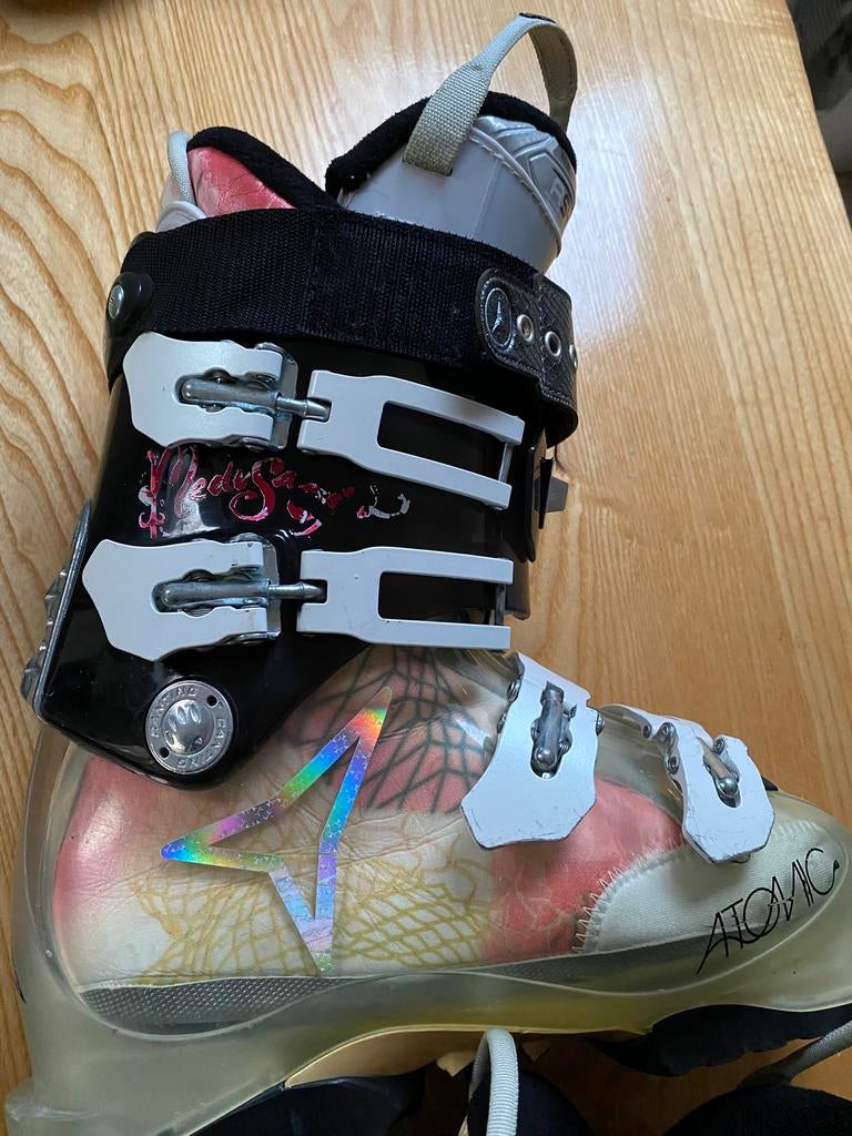 Skischoenen mt 40, 160 tot 180 cm, Schoenen, Ophalen of Verzenden, Zo goed als nieuw