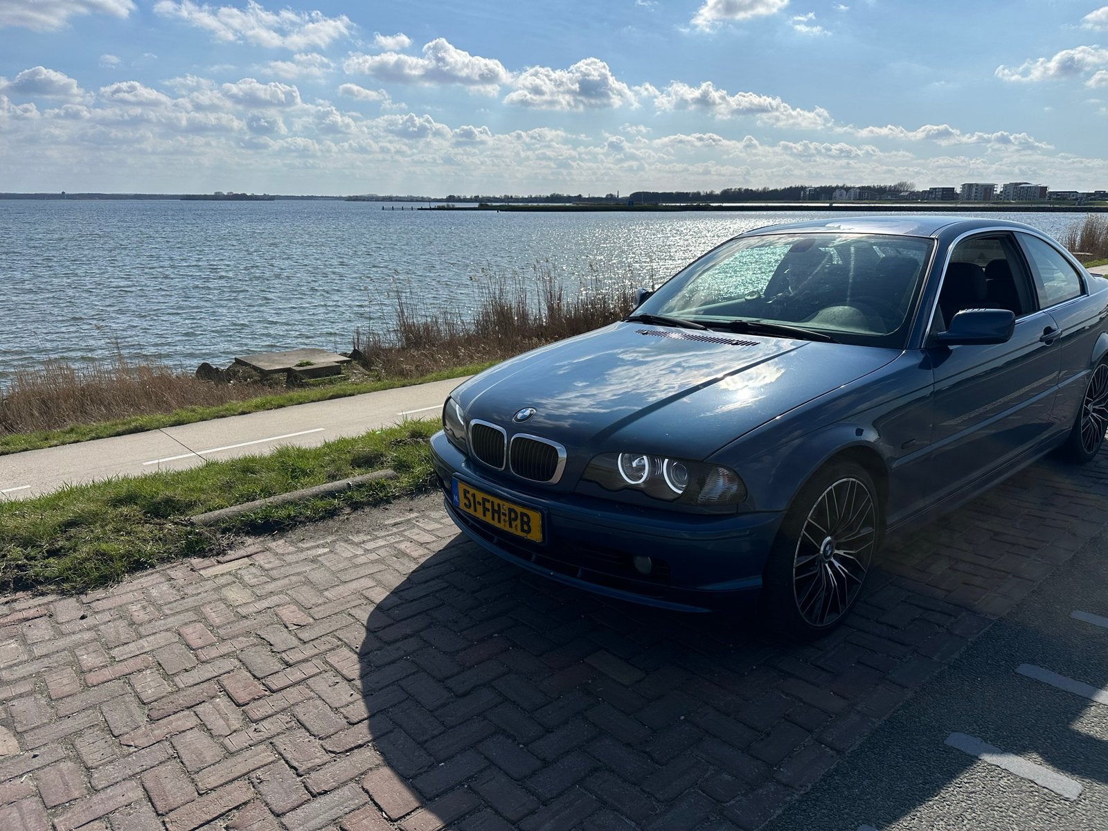 BMW 3-Serie 2.0 CI 320 Coupe 2000 Blauw, Achterwielaandrijving, 1340 kg, Blauw, 75 €/maand