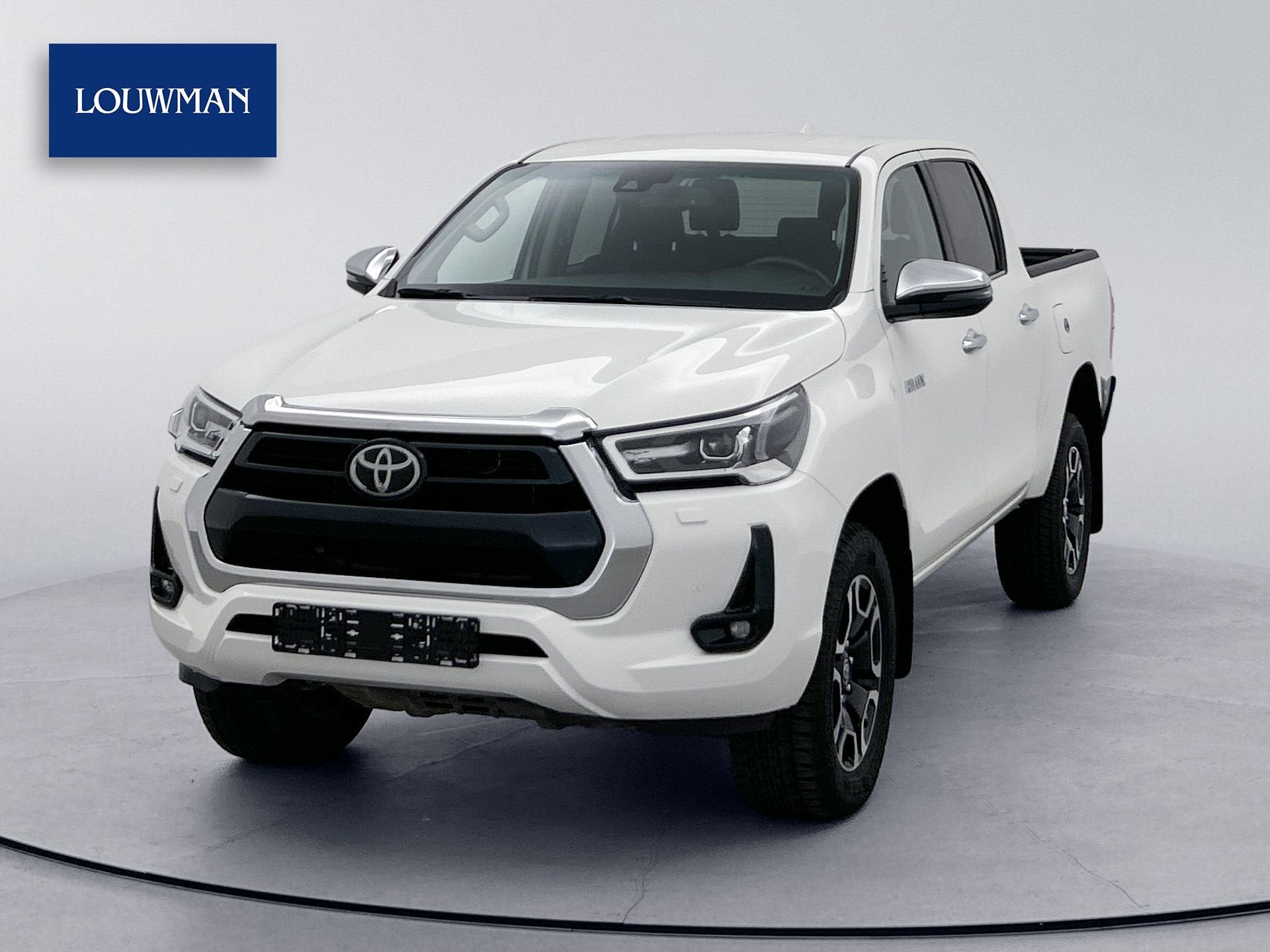 Toyota Hilux 2.8 D-4D Double Cab Professional 204pk Led Navi, Auto's, Stof, Gebruikt, Zwart, 4 cilinders