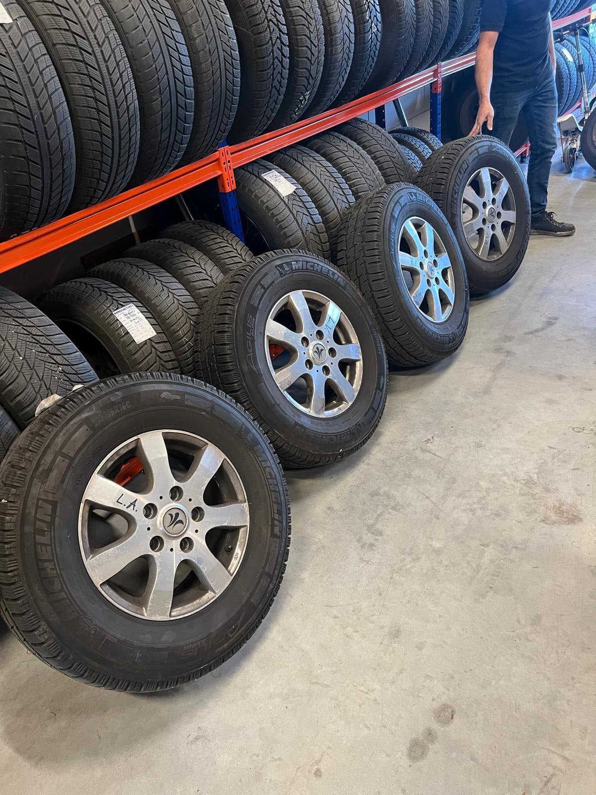 Velgen met winterbanden Niesmann Bischof ( Fiat Ducato), Gebruikt, Velg(en), 16 inch, Winterbanden