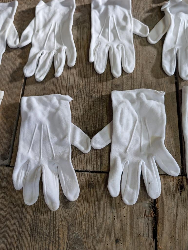 13 paar witte kinderhandschoenen, Kinderen en Baby's, Ophalen of Verzenden, Gebruikt