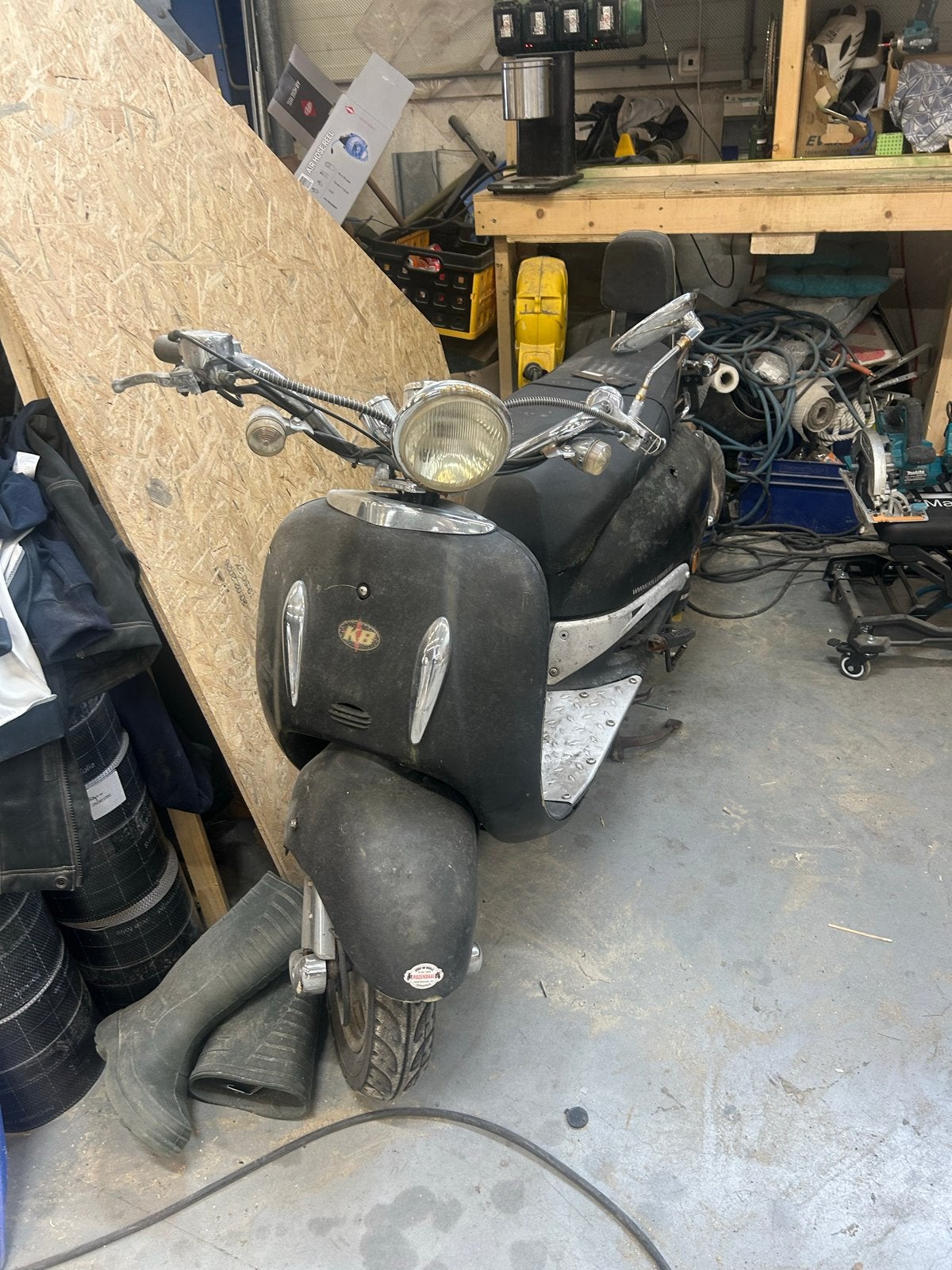 Scooter - Loopt netjes, voorrem defect, ophalen Nunspeet, Ophalen, Gebruikt, Benzine, Overige merken
