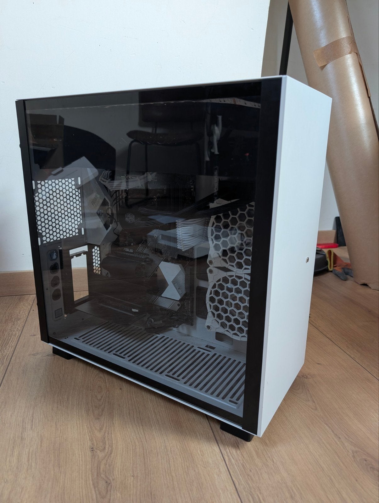 GamePC (i9-9900KF / Z390 / AIO koeling / Sharkoon ATX), Computers en Software, Desktop Pc's, Ophalen of Verzenden, Zo goed als nieuw