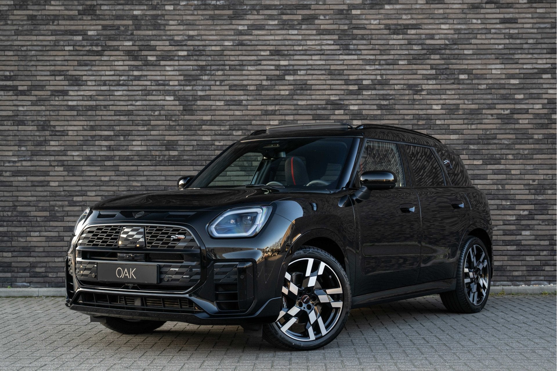 Foto 2 van MINI Countryman 2.0 S ALL4 John Cooper Works XL | Panorama |