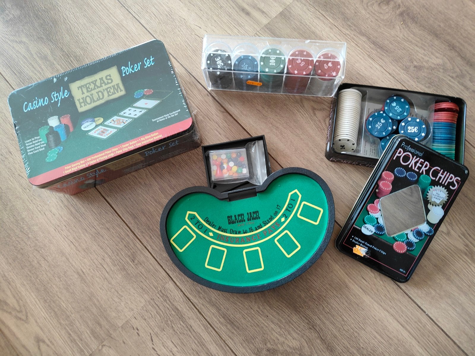Nieuw Texas Hold'em Poker Set en Blackjack spel, Onbekend, Vijf spelers of meer, Nieuw, Ophalen of Verzenden