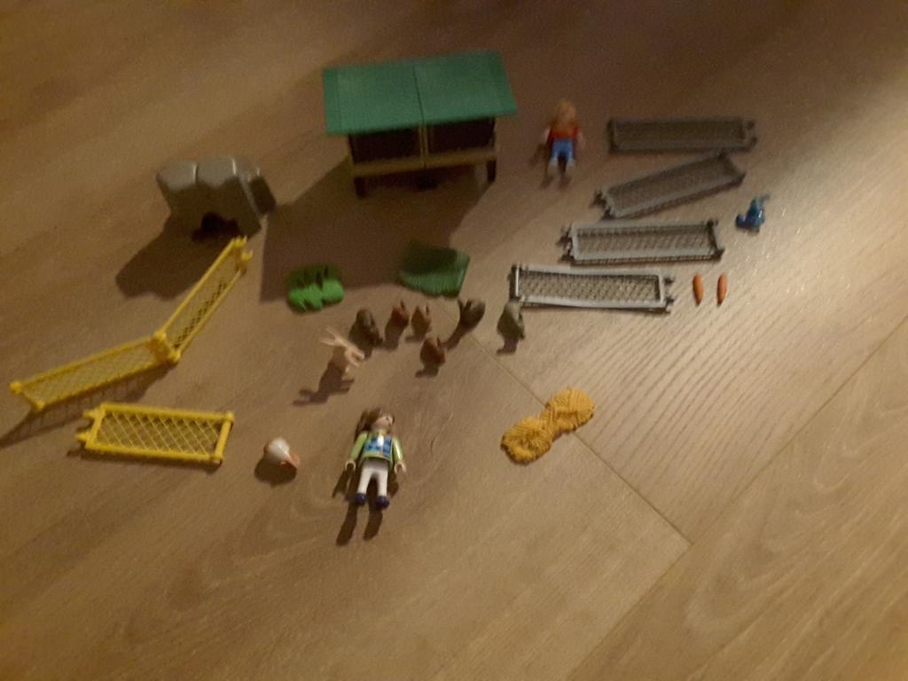 Playmobil 6140 konijnenhok plus wat cavia s, Ophalen of Verzenden, Zo goed als nieuw, Los playmobil