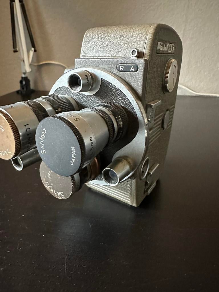 Sankyo 8-R, een vintage 8mm filmcamera, Ophalen of Verzenden, 8mm, Camera