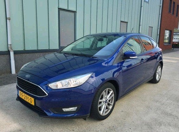 Ford Focus 1.0 Ecoboost / Airco / Carplay / Navi, Zwart, Blauw, Origineel Nederlands, 1200 kg