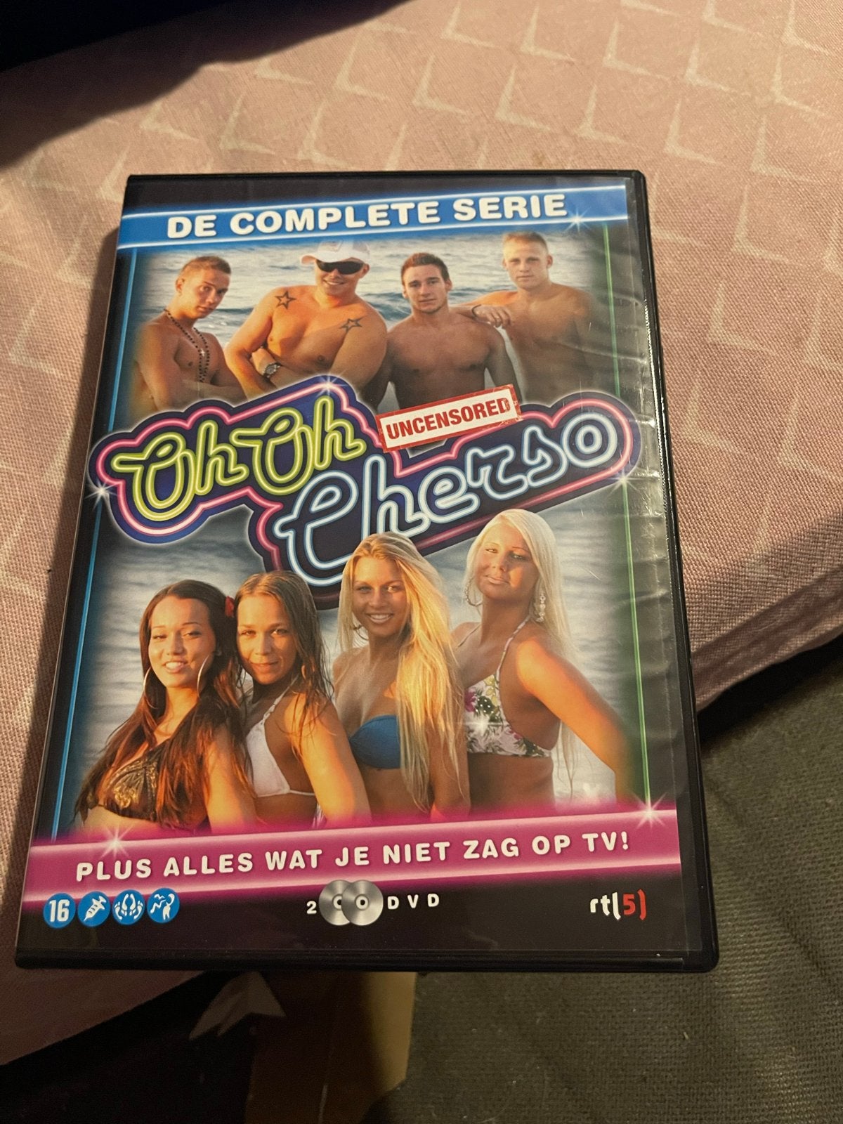 Oh Oh Cherso - De Complete Serie DVD (Ongecensureerd), Cd's en Dvd's, Dvd's | Tv en Series, Gebruikt, Vanaf 16 jaar, Overige genres