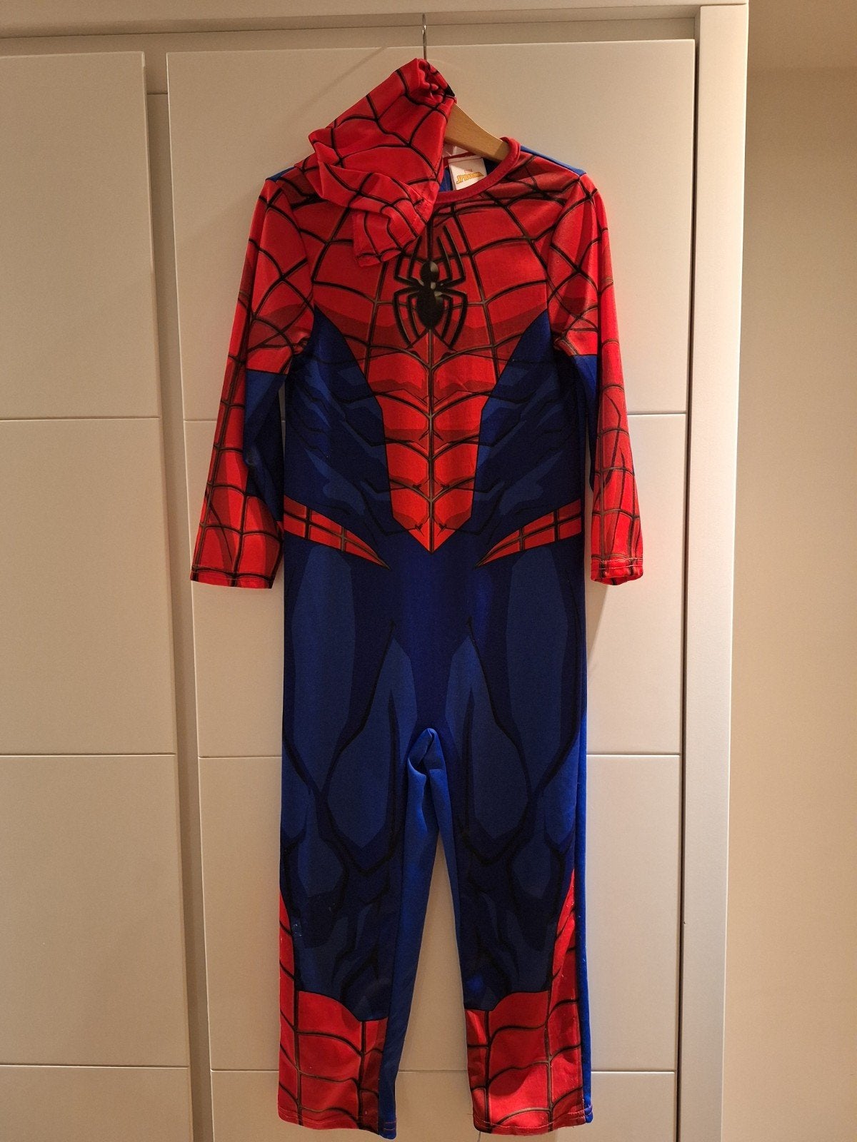 Spiderman kostuum 5-6 jaar (110-116 cm), Kinderen en Baby's, Carnavalskleding en Verkleedspullen, Ophalen of Verzenden, Gebruikt