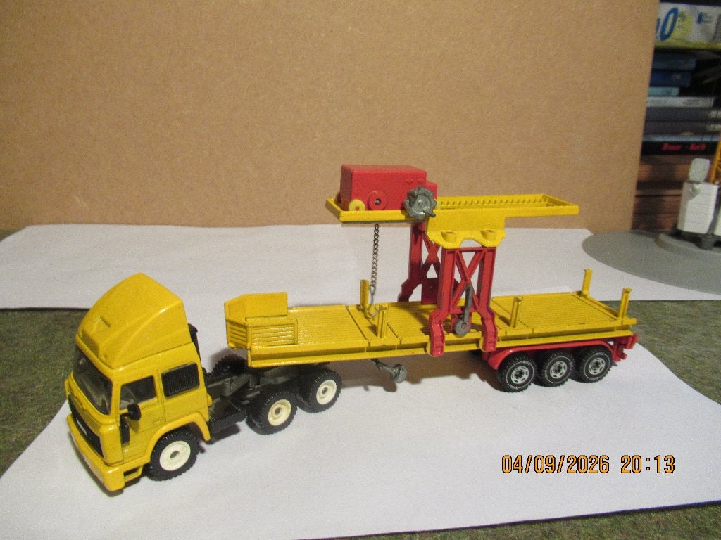 SIKU  Iveco, Hobby en Vrije tijd, Modelauto's | 1:50, Ophalen of Verzenden, Gebruikt, Bus of Vrachtwagen, SIKU