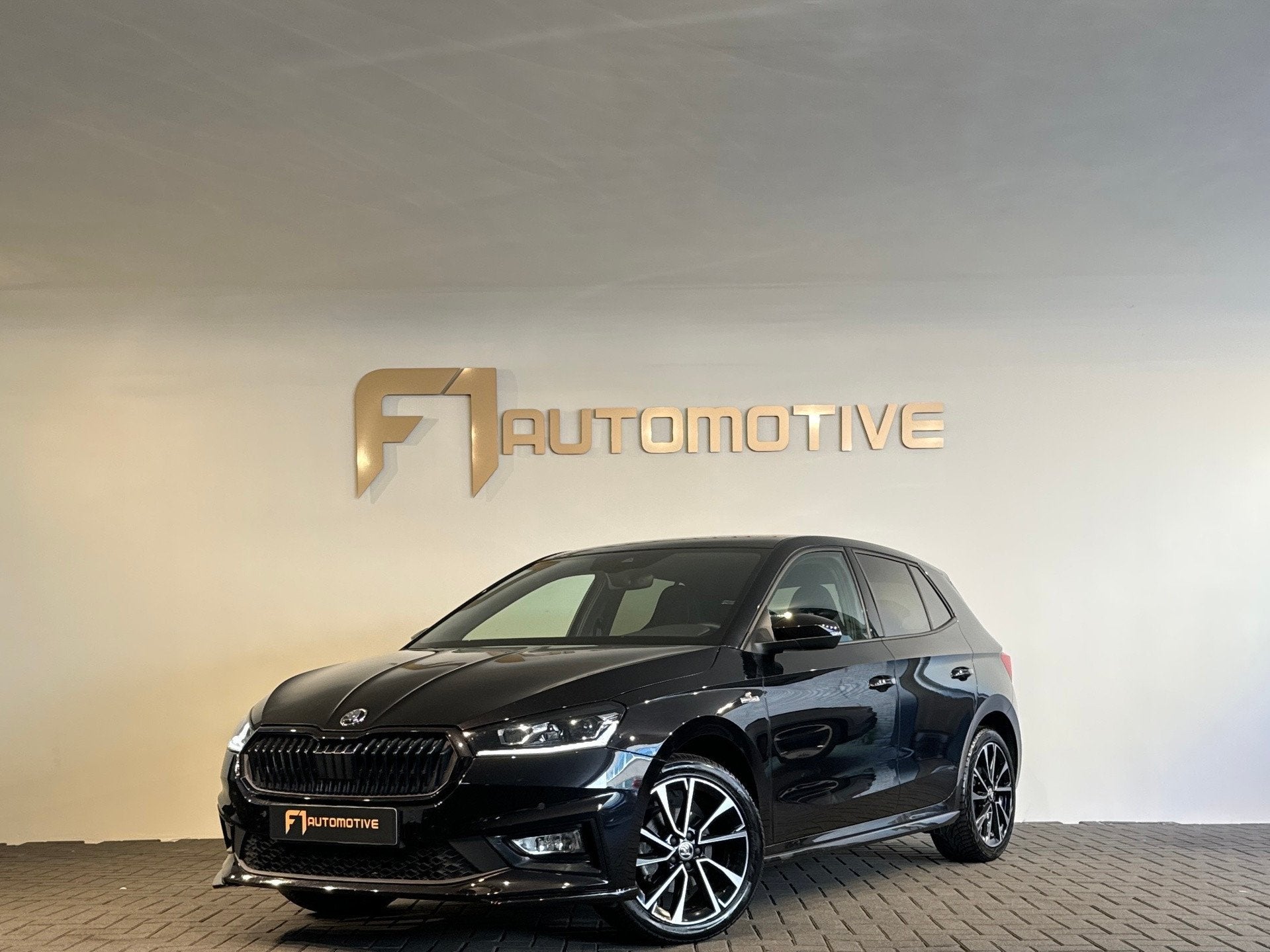 Skoda FABIA 1.0 TSI Monte Carlo ACC|Dodehoek|Keyless|Camera|, Auto's, Gebruikt, Euro 6, 1095 kg, Zwart
