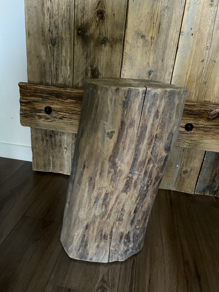 Boomstam bijzettafel, Ophalen, Minder dan 55 cm, Rond, Zo goed als nieuw