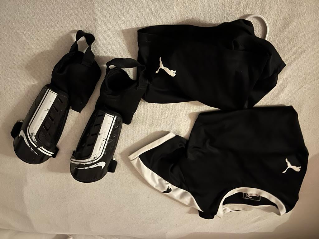 146 152 voetbal puma lotto 152 158 sport set nike broek, Ophalen of Verzenden, Zo goed als nieuw, Jongen of Meisje, Sport- of Zwemkleding