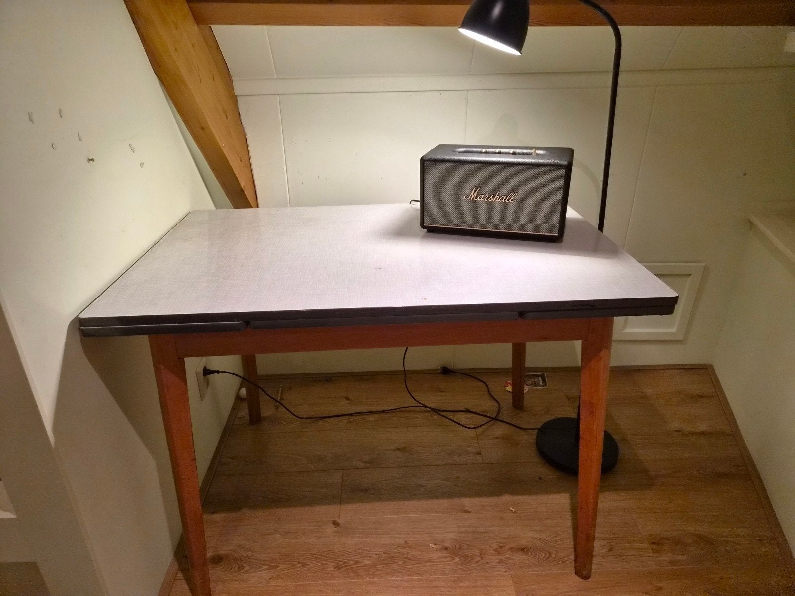 Nette Formica tafel met mooi blad, Ophalen, 100 tot 150 cm, Jaren 40/50, 50 tot 100 cm