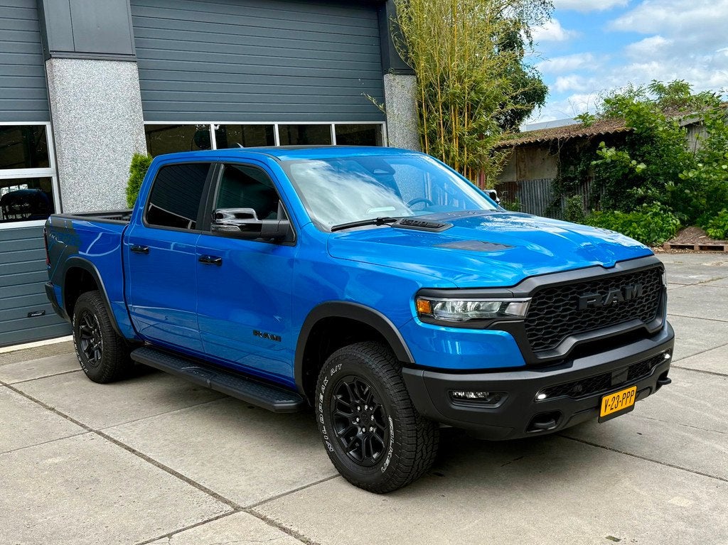 Dodge Ram 1500 Rebel 3.0 SST Hurricane Twin Turbo (Geen BPM), Auto's, Automaat, 2404 kg, 2993 cc, Blauw
