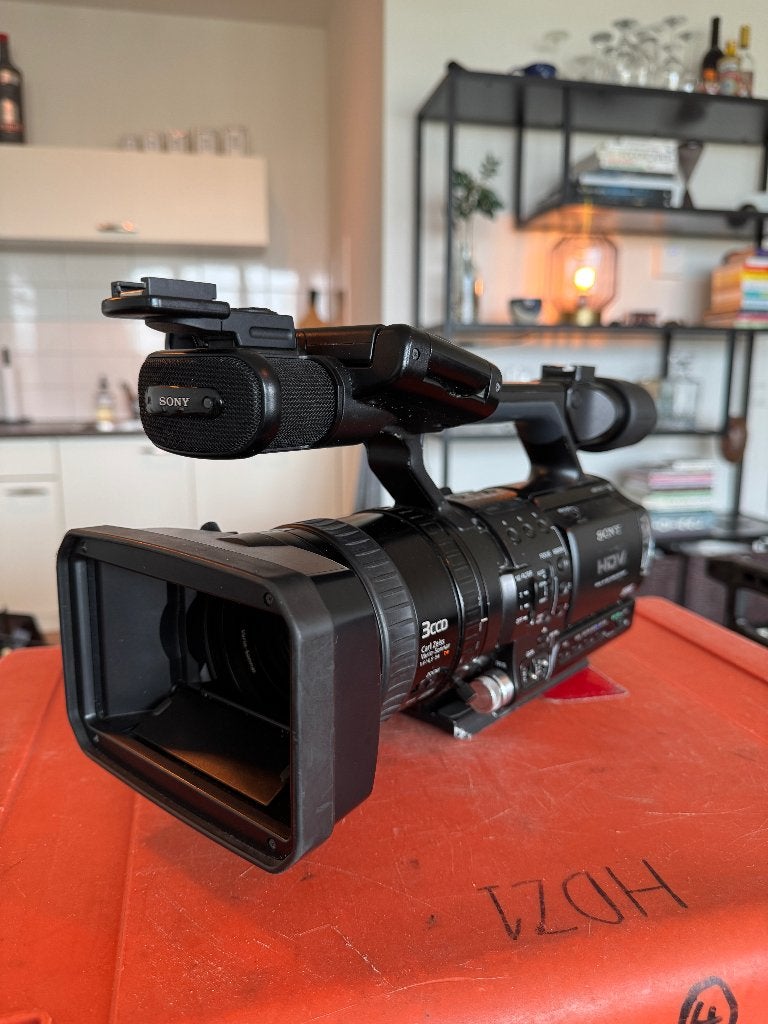 Sony HVR-Z1E HD MiniDV videocamera + hard case, Ophalen, Gebruikt, 20x of meer, Sony