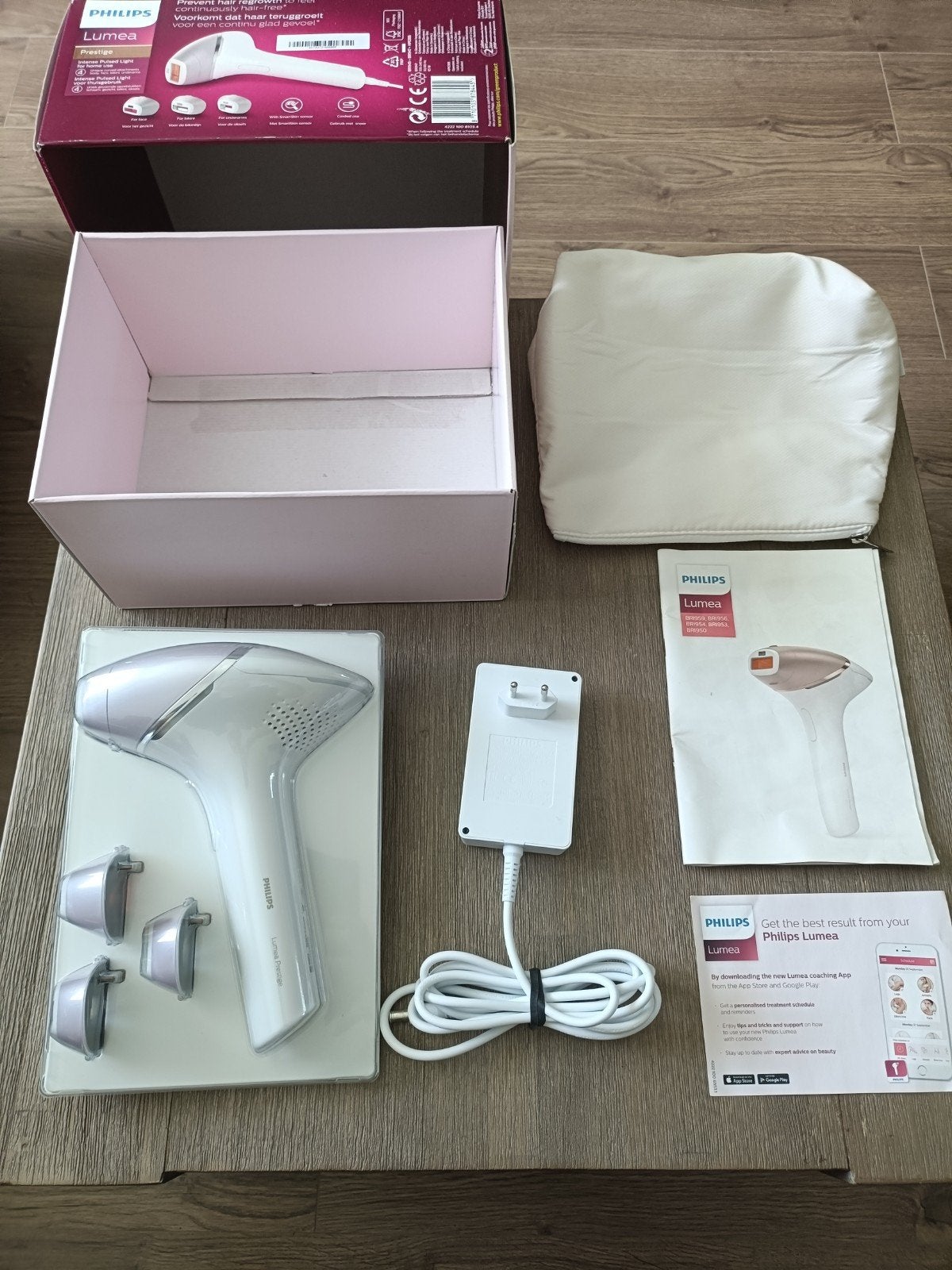 Nieuwe Philips Lumea IPL met app en 4 opzetstukken, Ophalen of Verzenden
