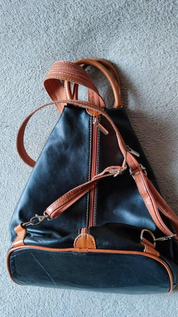 Stijlvolle rugzak, rugtas, sling - zwart - 30 x 24 cm, Overige merken, Minder dan 30 cm, 25 tot 40 cm, Ophalen of Verzenden