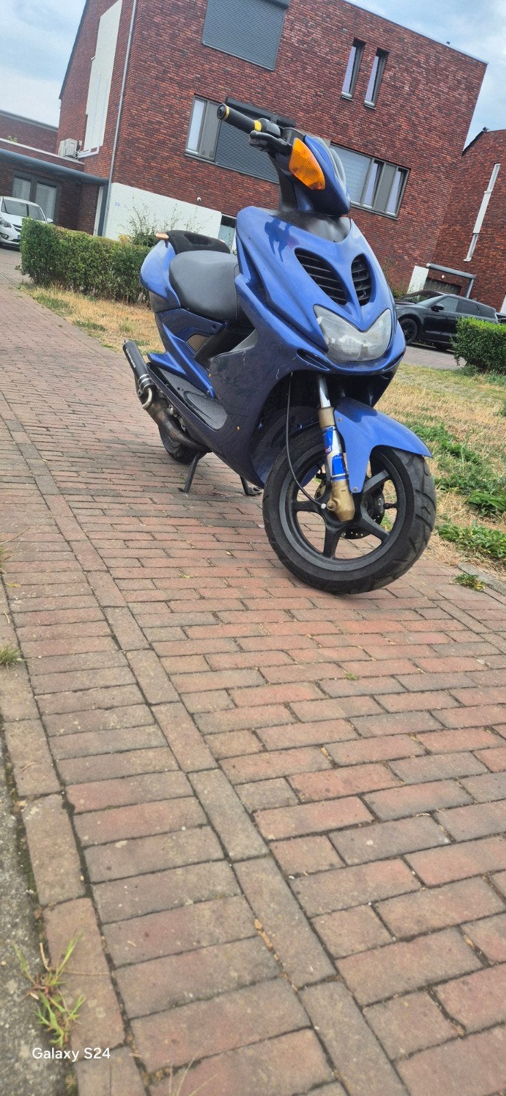 yamaha aerox 70cc mallossi watergekoeld, Ophalen, Tweetakt, Aerox, 70 cc