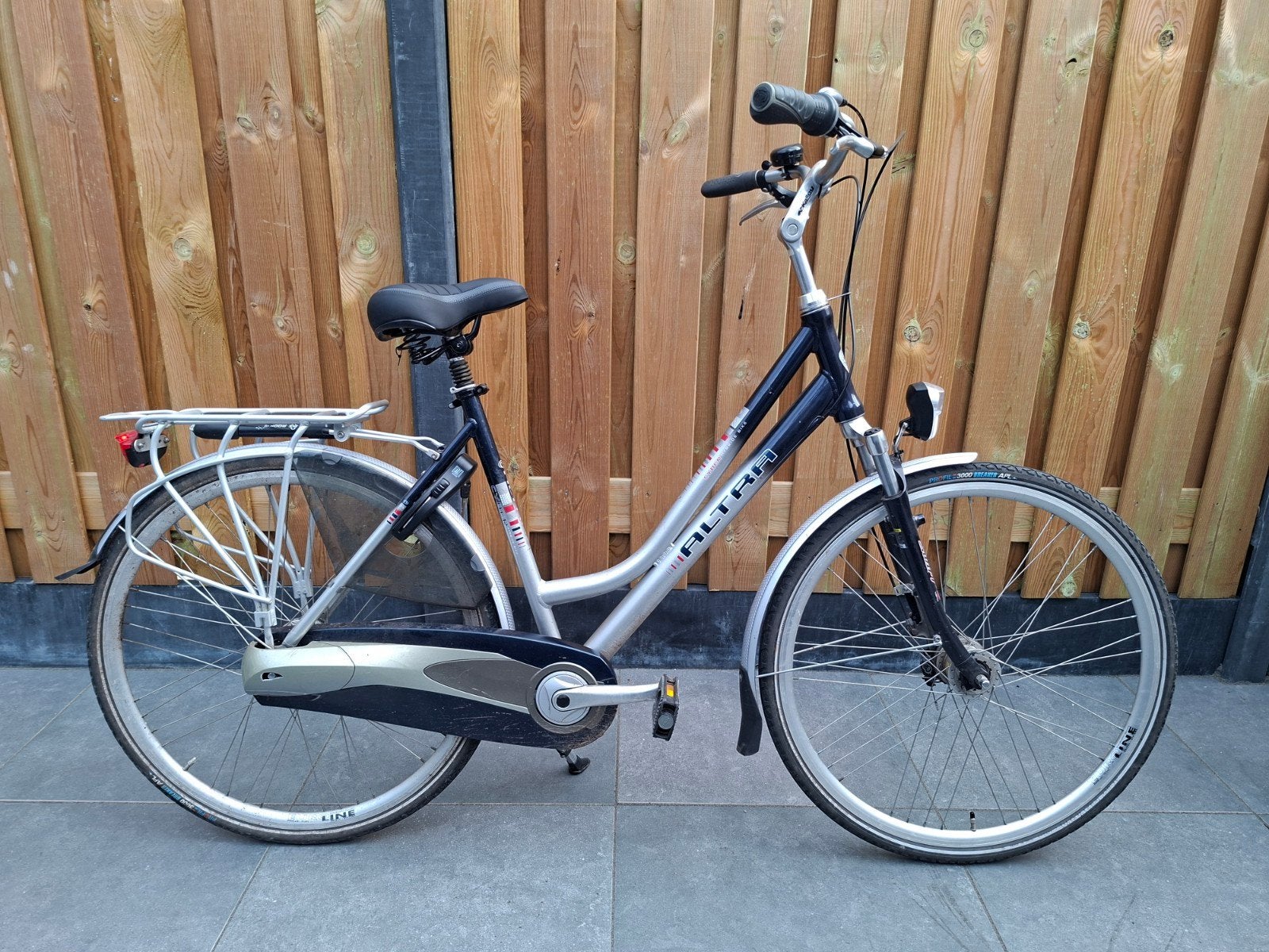 te koop bijna nieuwe damesfiets, Overige merken, Minder dan 10 versnellingen, 53 tot 56 cm, Ophalen of Verzenden