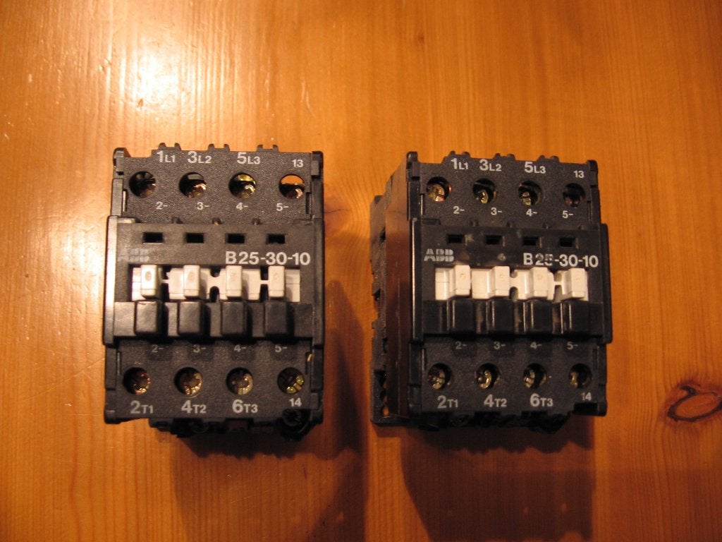 ABB/BBC magneetschakelaar B25-30-01 en B25-30-10 relais., Verzenden, Gebruikt