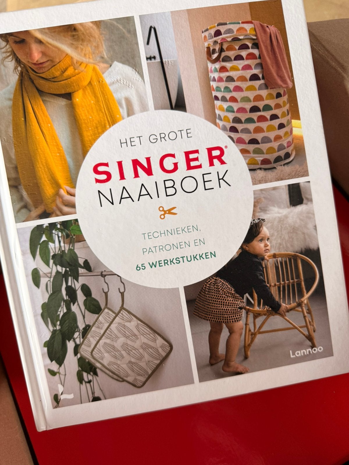 Het grote singer naaiboek, Ophalen, Zo goed als nieuw, Overige onderwerpen