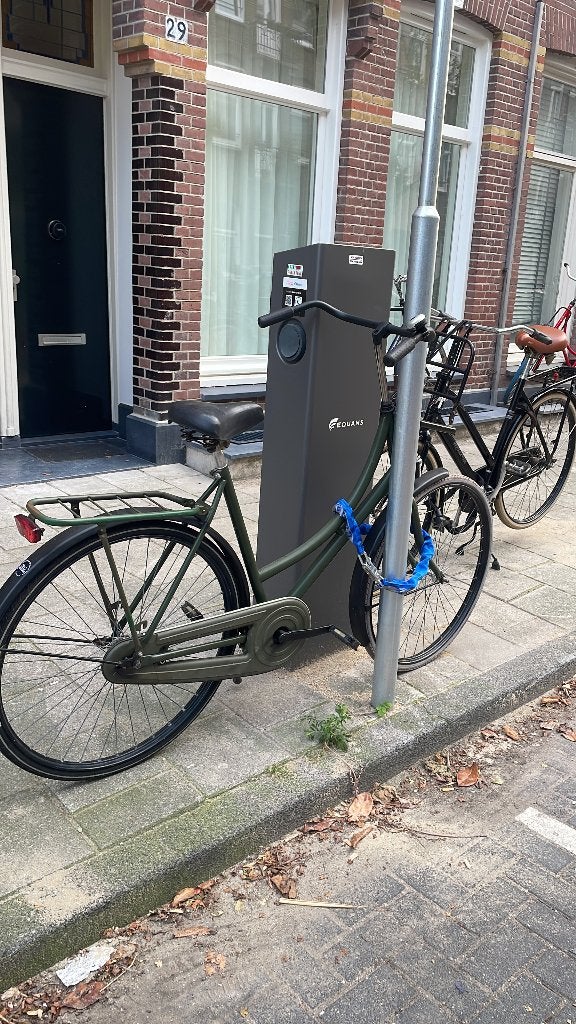 bike with lock, Fietsen en Brommers, Fietsen | Dames | Damesfietsen, Terugtraprem, Gebruikt, 56 cm of meer, Ophalen