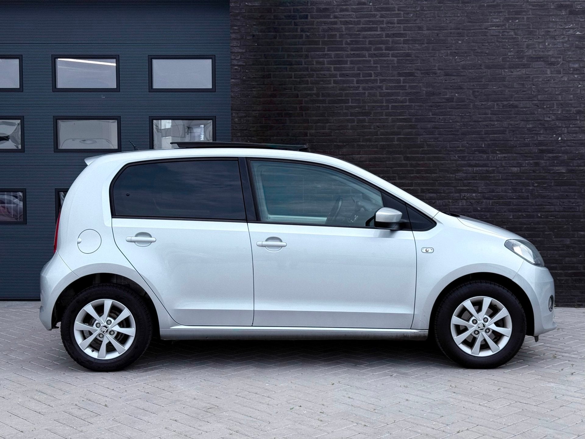 Skoda Citigo 1.0 Greentech Elegance |Pano|Cruise|PDC|BT, Auto's, Voorwielaandrijving, Euro 5, Stof, Gebruikt