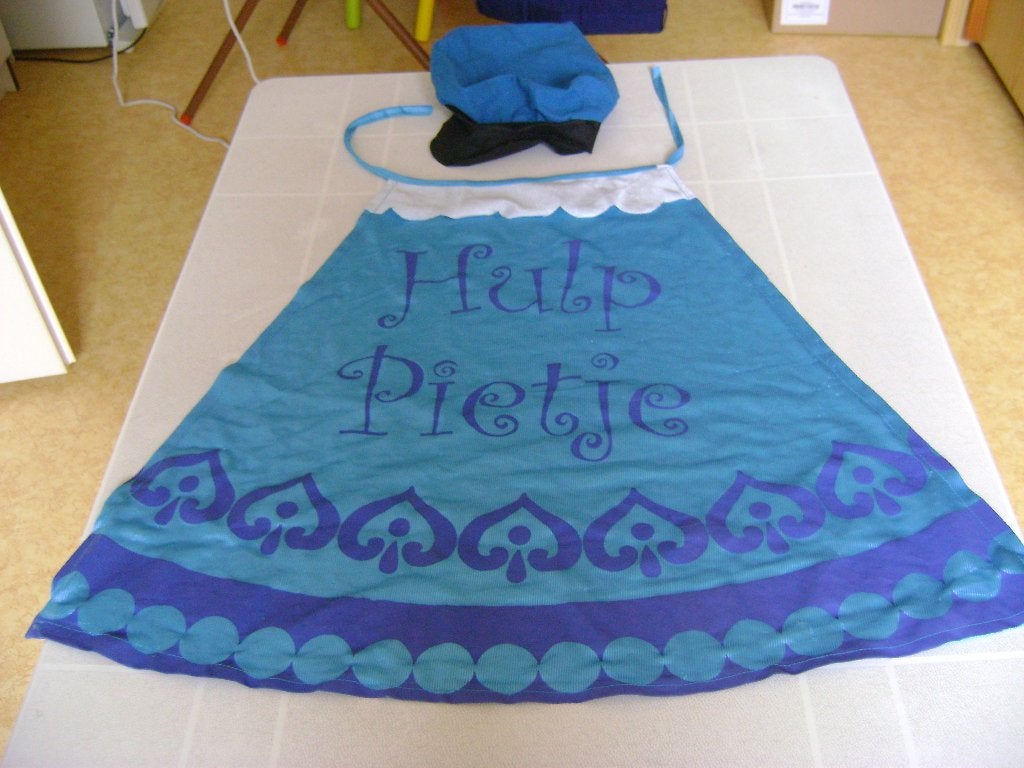 hulp pieten schortje met muts voor 3/4jaar, Ophalen of Verzenden, Zo goed als nieuw