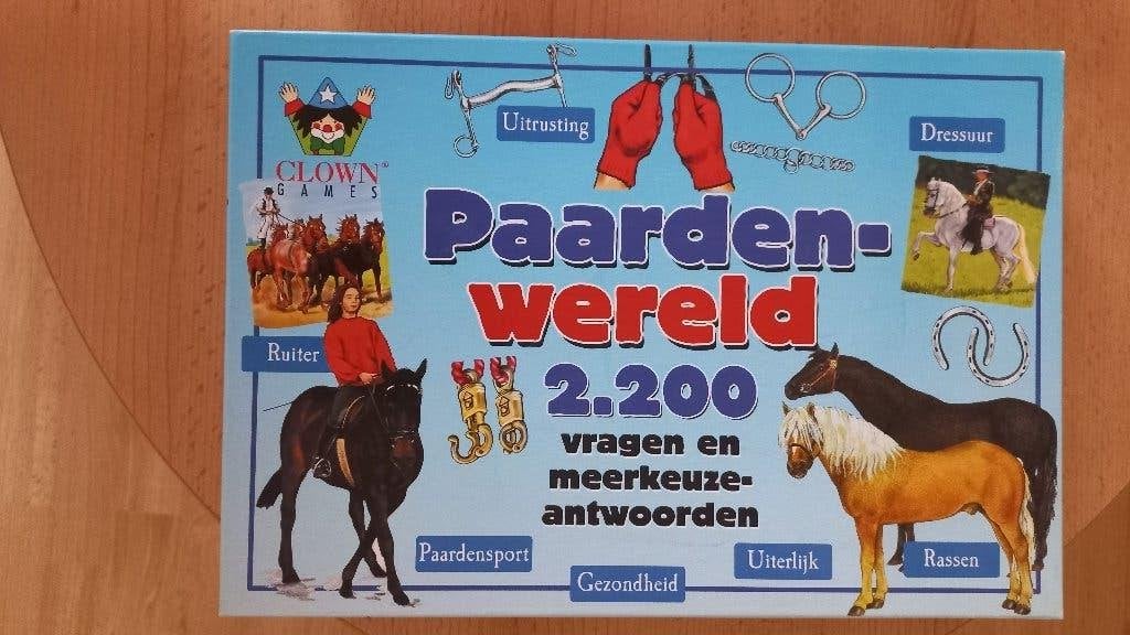 Paarden wereld bordspel, Een of twee spelers, Ophalen of Verzenden, Zo goed als nieuw