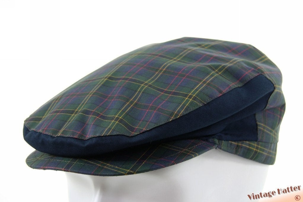 Vintage Platte pet The Golden Cup donkerblauw geruit 56,5, Ophalen of Verzenden, Zo goed als nieuw, 57 cm (M, 7⅛ inch) of minder