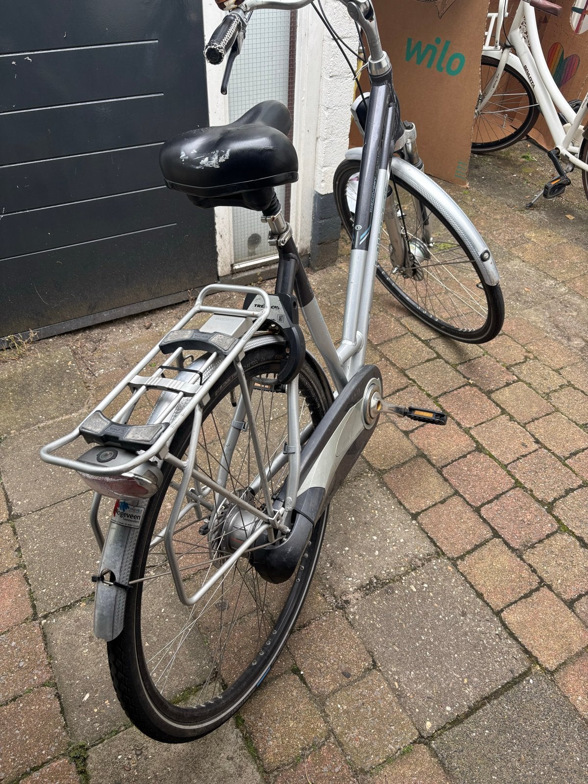 Degelijke Altra fiets met lage instap, 56 cm of meer, Schijfrem, Ophalen, Overige merken