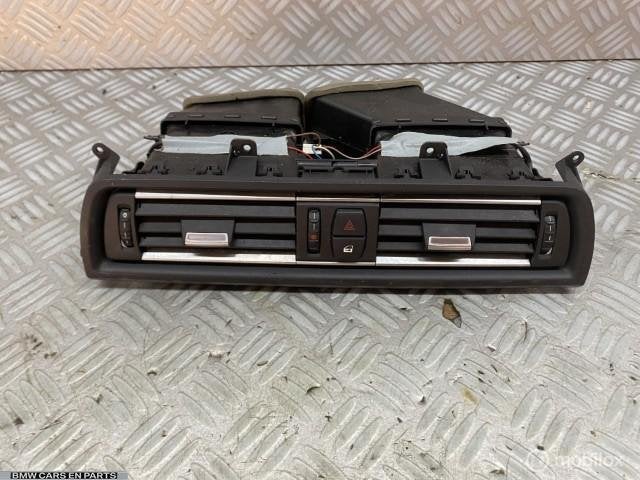 Dashboard luchtrooster BMW 5-serie F10 F11 '10-'13, Gebruikt, Partnerportal@bmw.de, Bmw, Ophalen of Verzenden