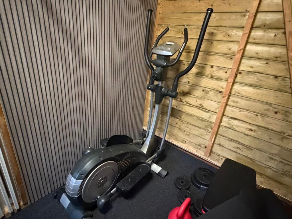 Crosstrainer in goede en nette staat., Ophalen, Zo goed als nieuw, Crosstrainer
