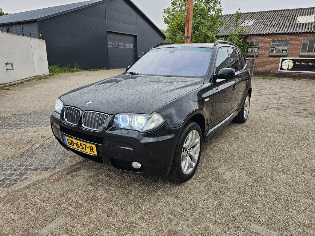 BMW X3 3.0d (bj 2008, automaat), Auto's, BMW, Gebruikt, Zwart, 2993 cc, 2000 kg