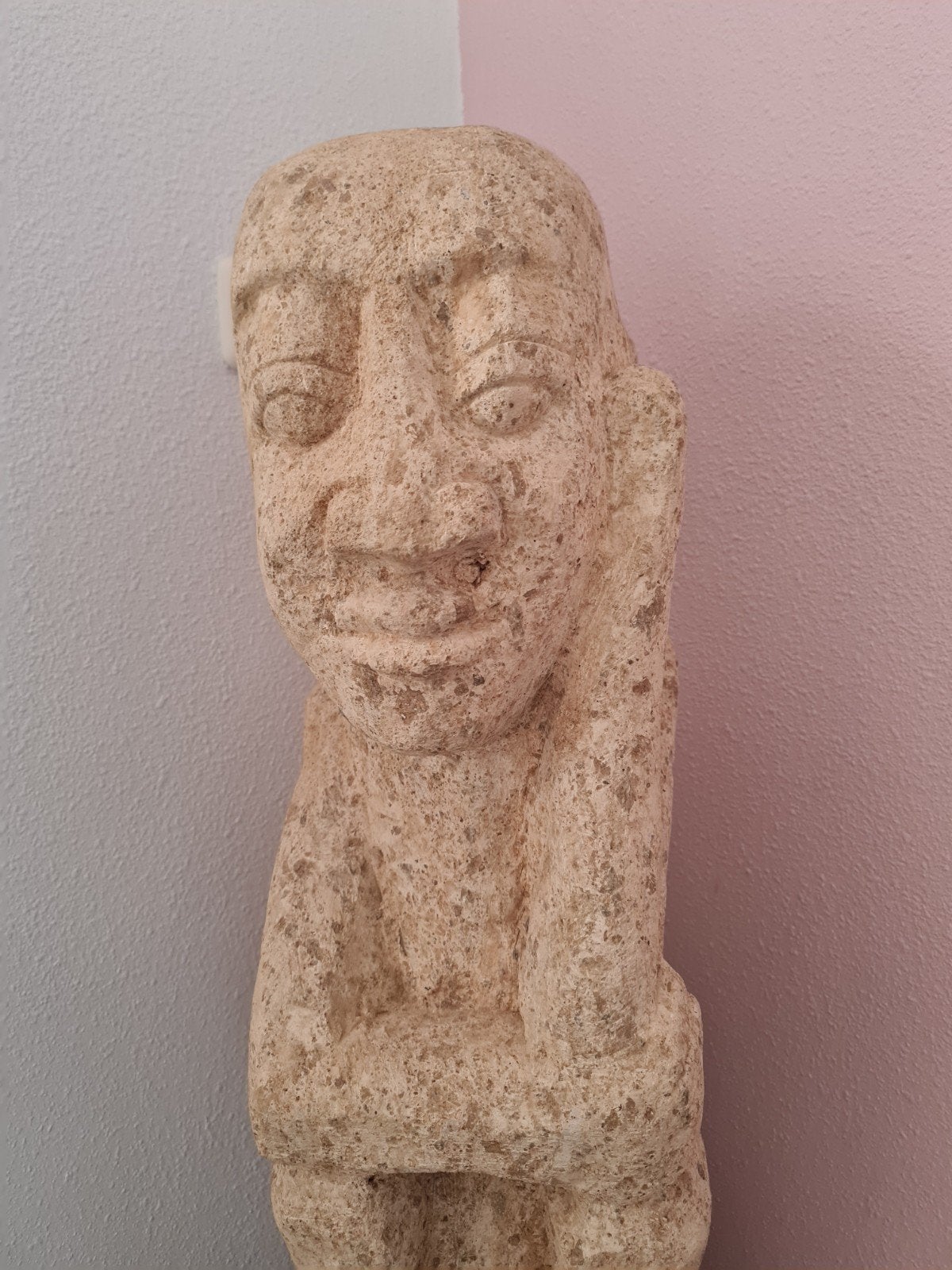 Groot natuurstenen beeld, 104 cm hoog, ca. 80 kg, Ophalen, Handgemaakt, Beeld, Beige