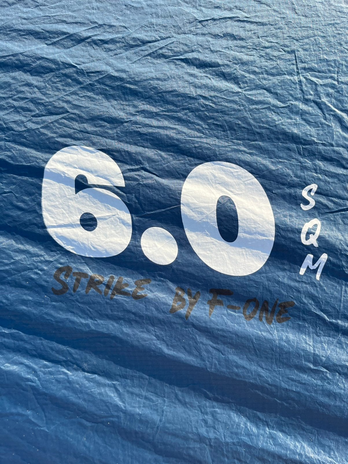 F-One Wing – Strike CWC V2 - 6 meter, Watersport en Boten, Ophalen, Zo goed als nieuw, Wingsurf-board
